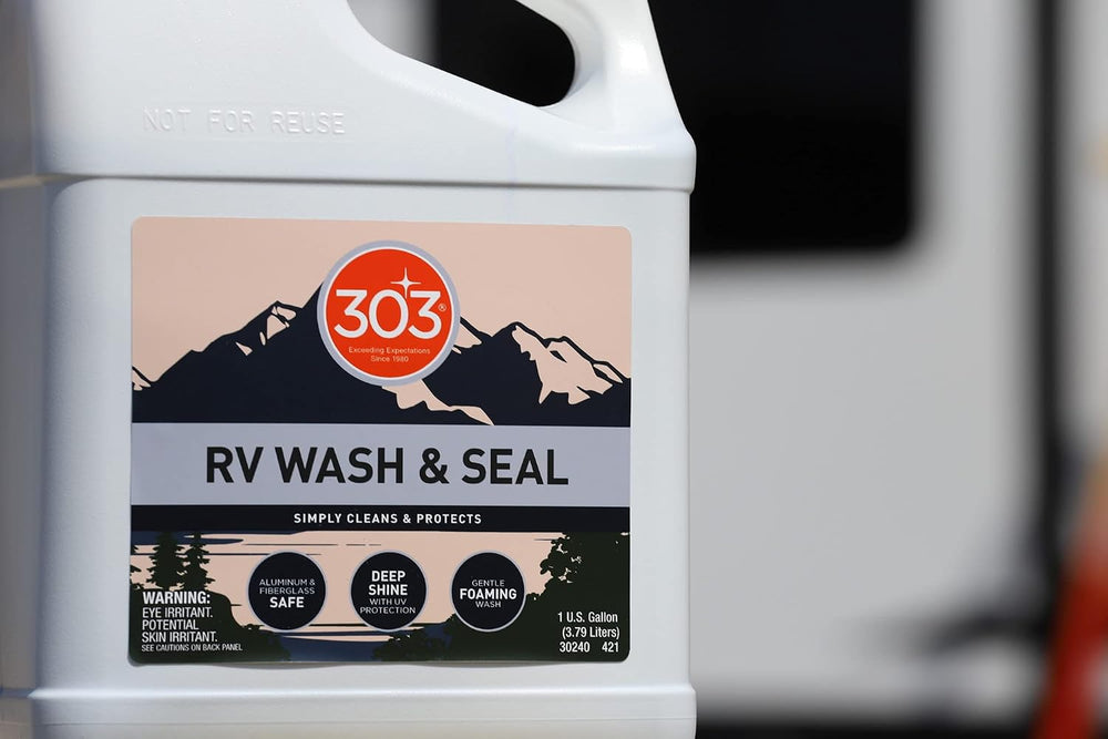 303 RV Wash & Seal - Clean, Streak-Free Finish, pH Neutral with High Foam...