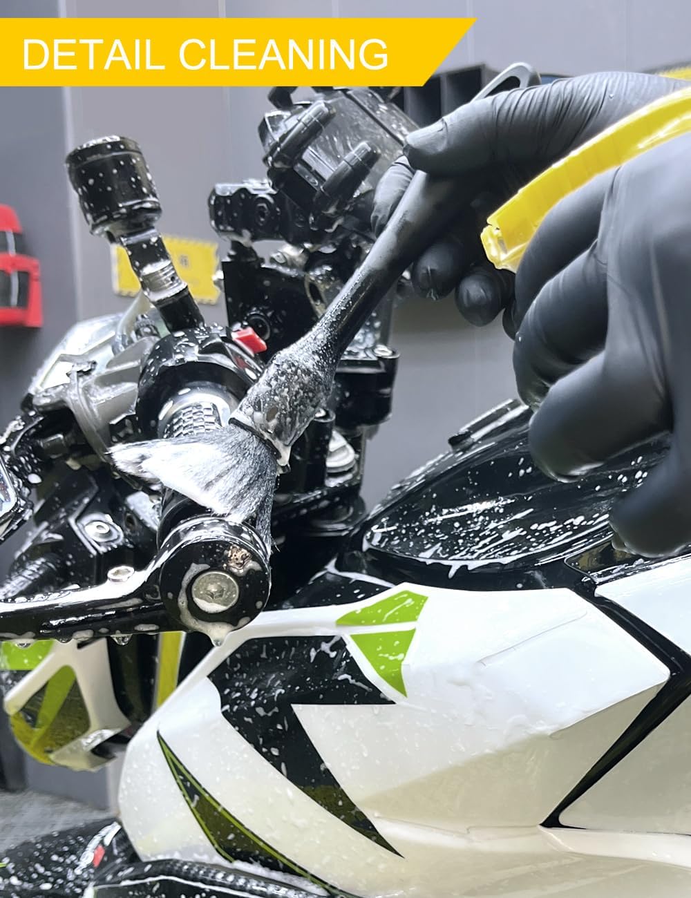 Motorcycle Cleaning Kit, 10-Piece Wash & Chain Care Set with 19 oz Cleane...