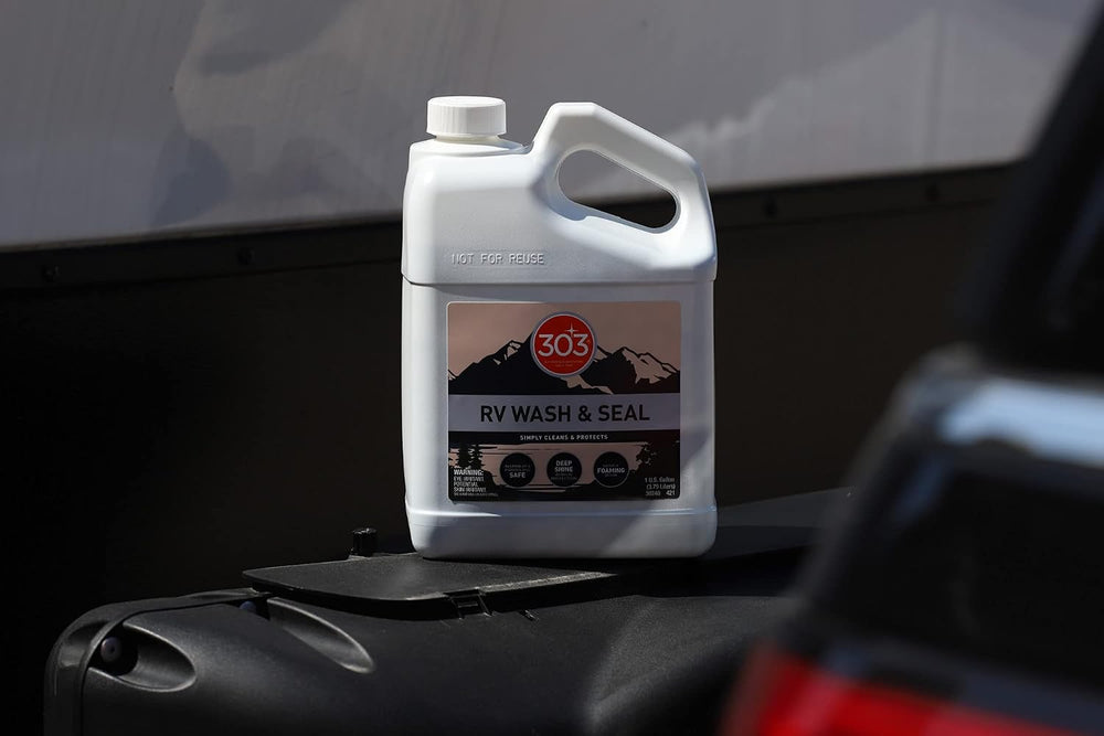 303 RV Wash & Seal - Clean, Streak-Free Finish, pH Neutral with High Foam...