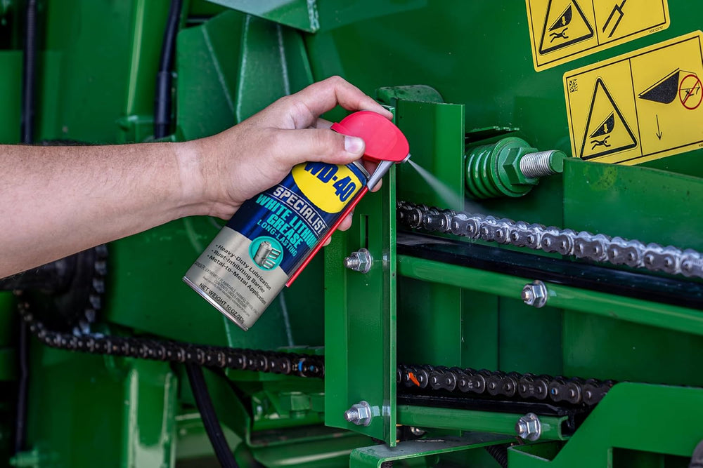 WD-40 Specialist White Lithium Grease Spray with SMART STRAW SPRAYS 2 WAYS, 1...